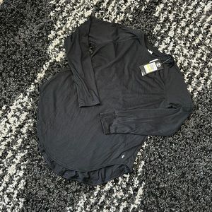 Under Armour loose for open back BLACK long sleeve size medium